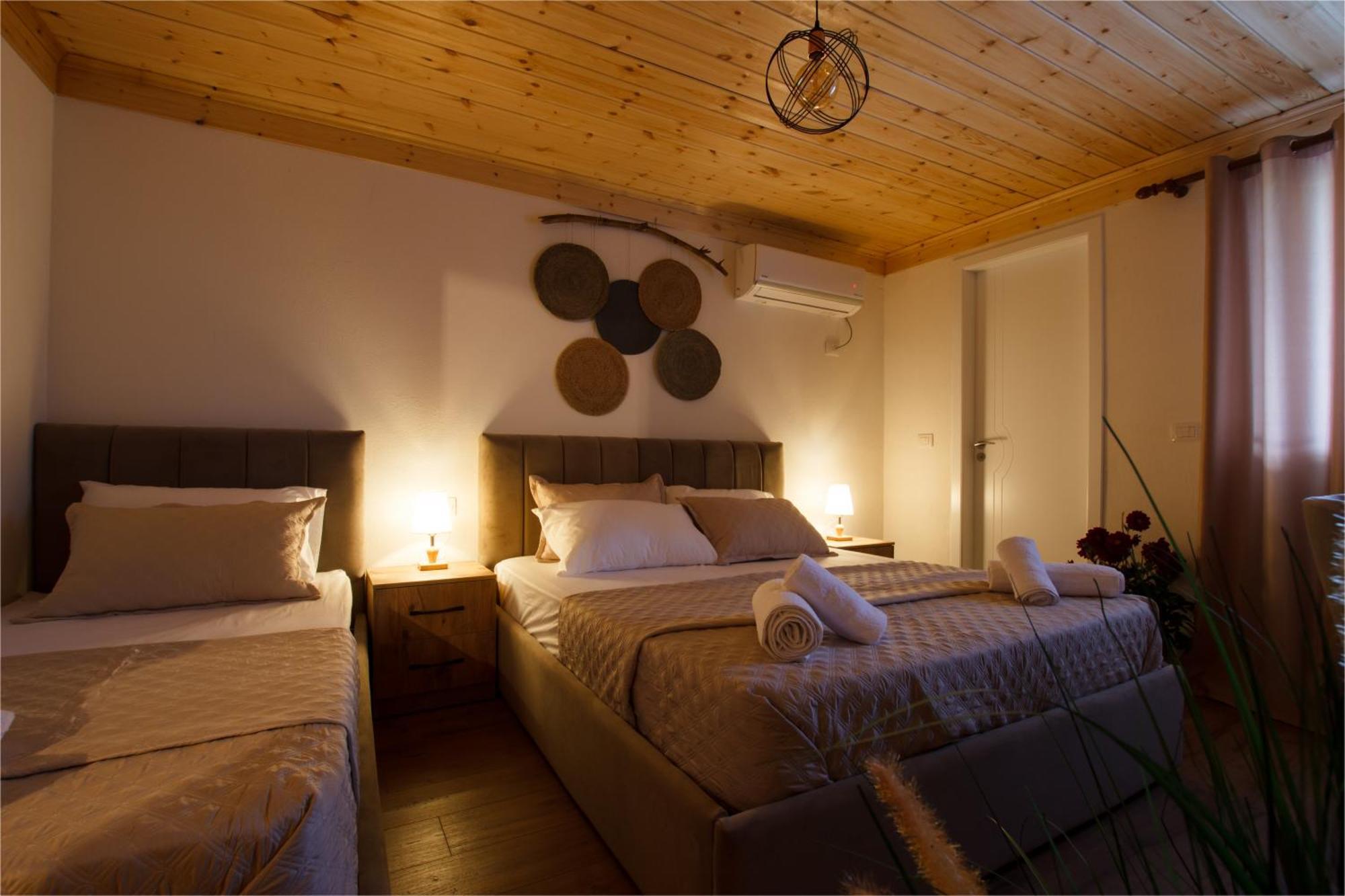 Guva Guest House Gjirokastër Eksteriør bilde