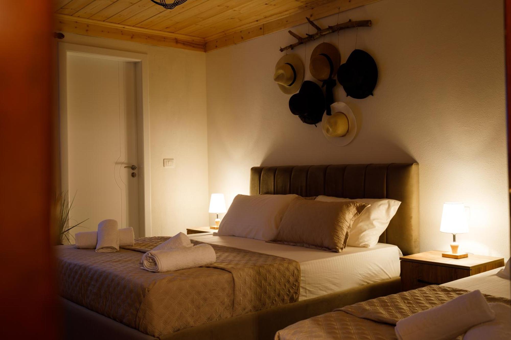 Guva Guest House Gjirokastër Eksteriør bilde